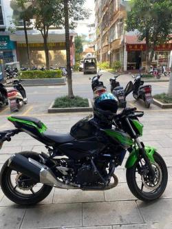 川崎Z400报价及图片：2019新款双缸街车震撼上市