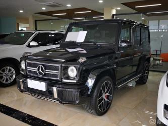 奔驰G63 AMG 6x6越野车报价：狂野皮卡的豪华体验