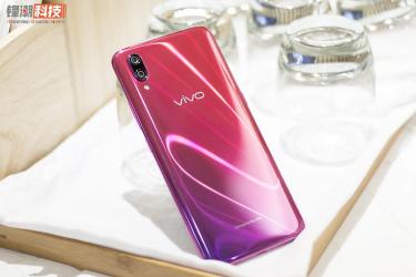 vivo X23发布会直播来袭，新品真机曝光！快来观看！