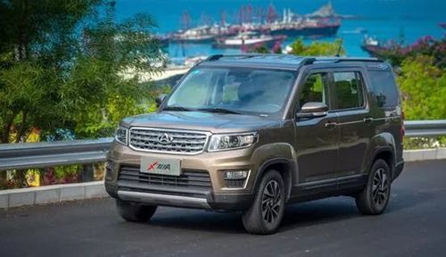 长安欧尚X70A 1.5L舒适型七座SUV：性价比之选