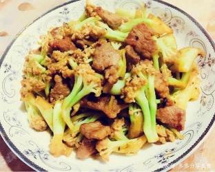 家常佳肴：花椰菜炒肉，美味又营养