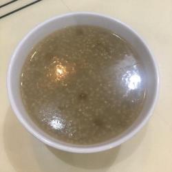 夏日清凉之选：简单制作美味绿豆小米粥