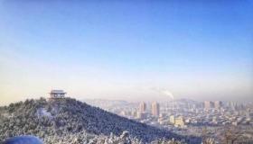 济南的冬天：雪景、人情与回忆的交织