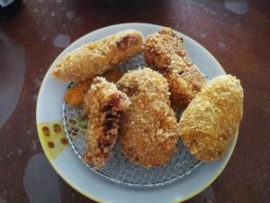 轻松制作美味可乐饼——外酥内软的口感体验