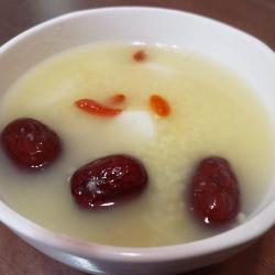红枣小米粥的制作方法及营养功效
